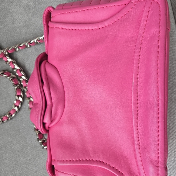 Beautiful Authentic Moschino Motorcycle Hot Pink Crossbody Shoulder Bag - Picture 3 of 10